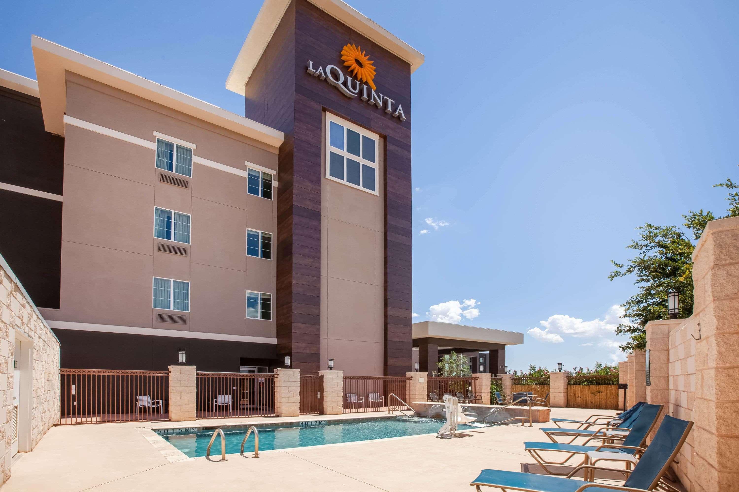 Hotel La Quinta By Wyndham Odessa North Exterior foto